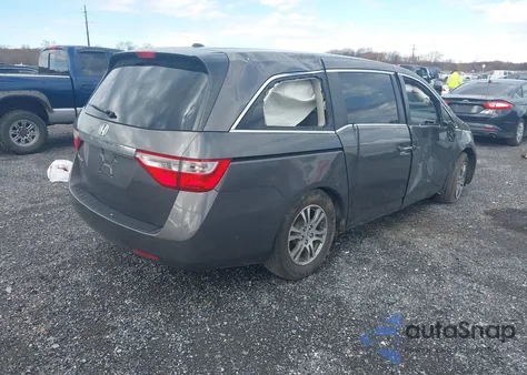 2013 Honda Odyssey Ex-L z USA, uszkodzony, nr VIN 5FNRL5H65DB091648